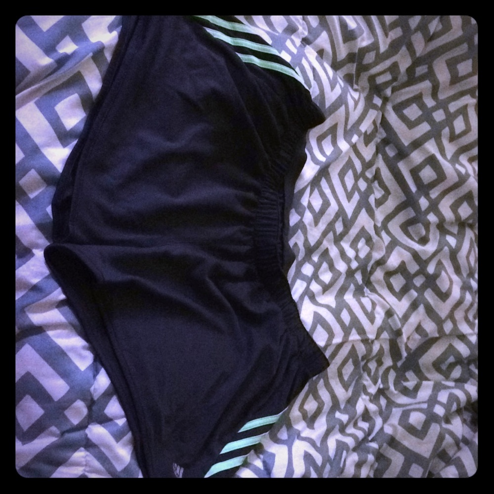 Running shorts